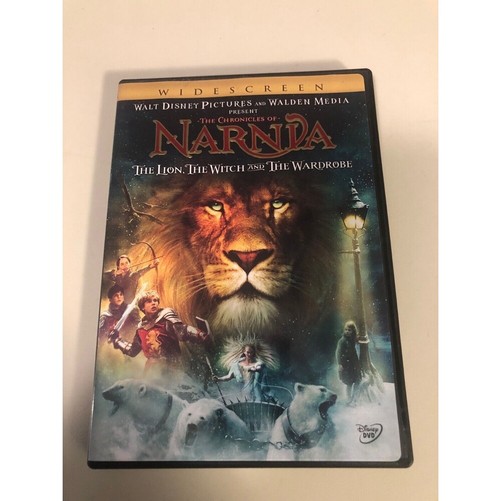 The Chronicles of Narnia: The Lion, the Witch and the Wardrobe (Wide-Screen)